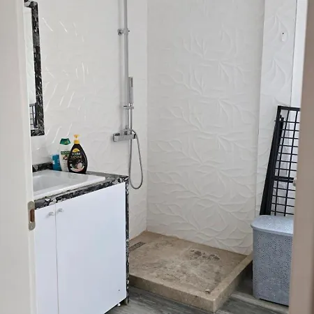 Apartment Tirent Apartment-modern Living