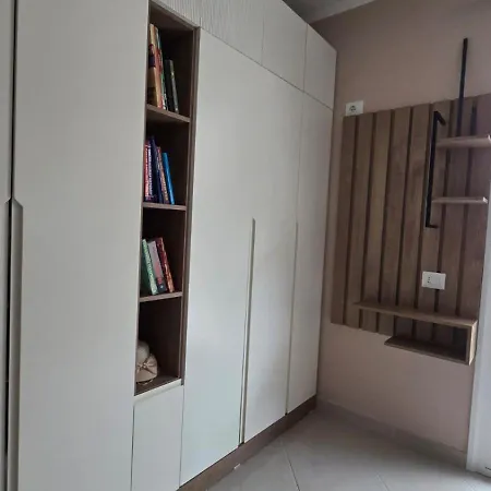 Tirent Apartment-modern Living *